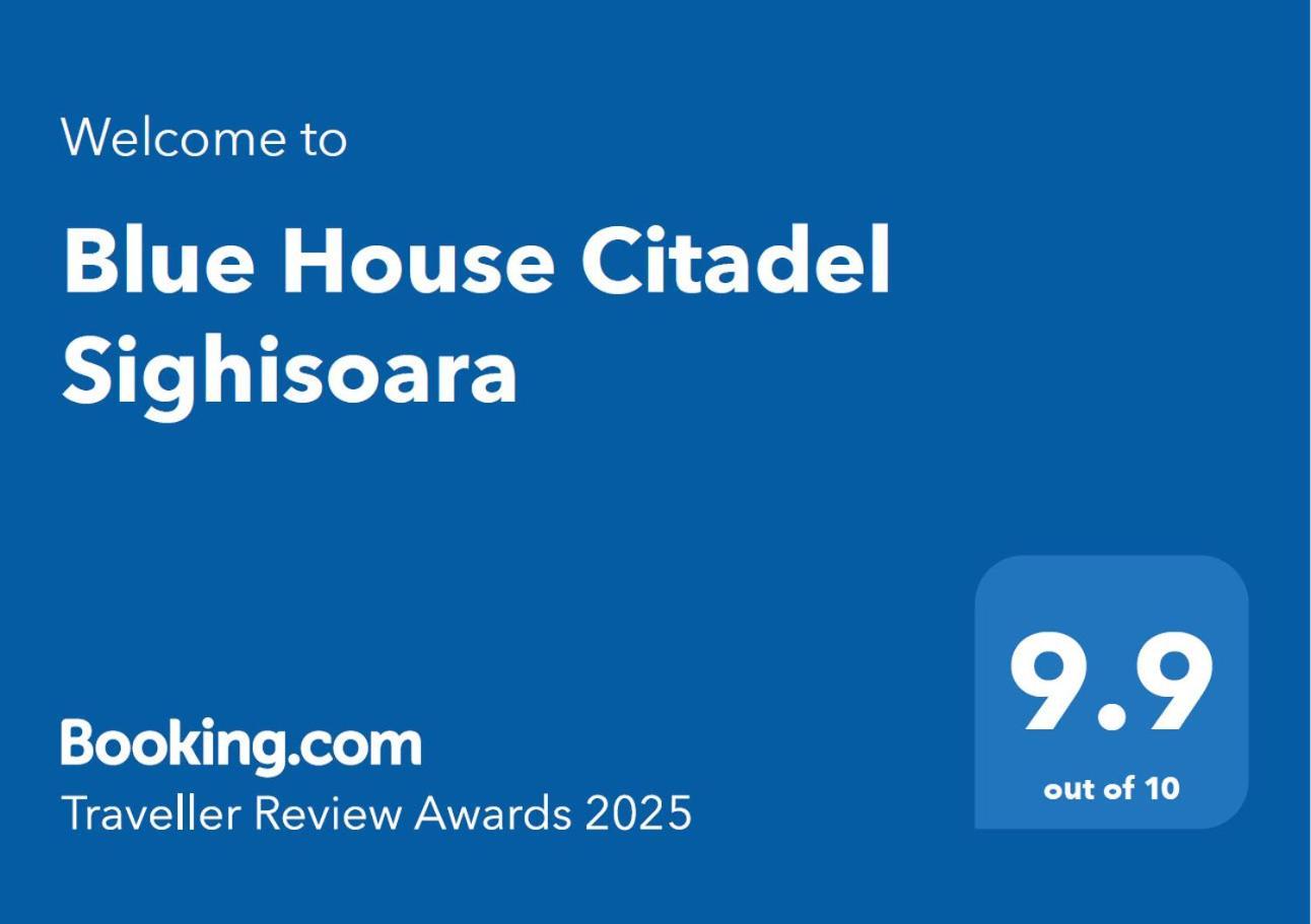Apartment Blue House Citadel
